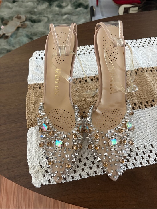 Azalea Wang Shoes - Embellished Nude Pointed-Toe Slingback Heels - Designer Style